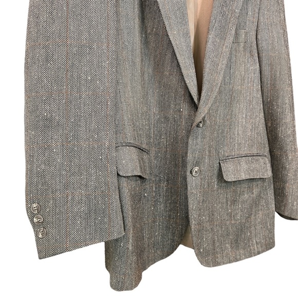 Vintage Burberrys Tweed Blazer - Picture 3 of 9